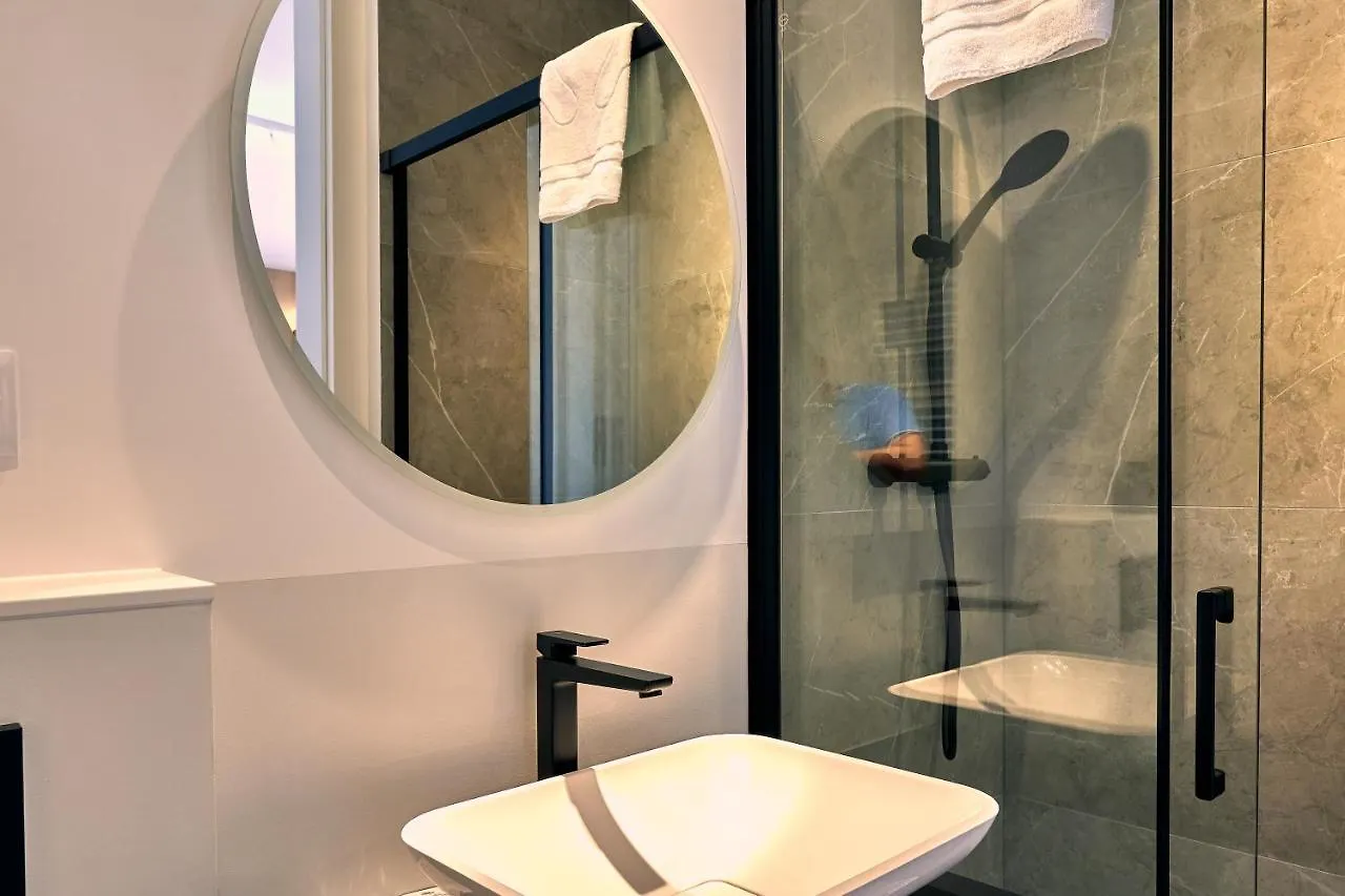 Mennica Residence Suite Apartments Warsaw 0*,  Poland